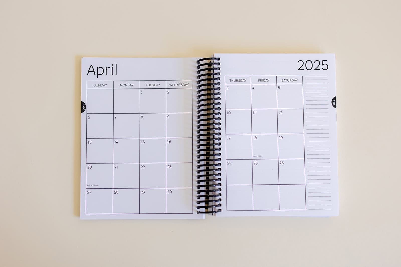 2025 Classic Weekly Planner Studio 331